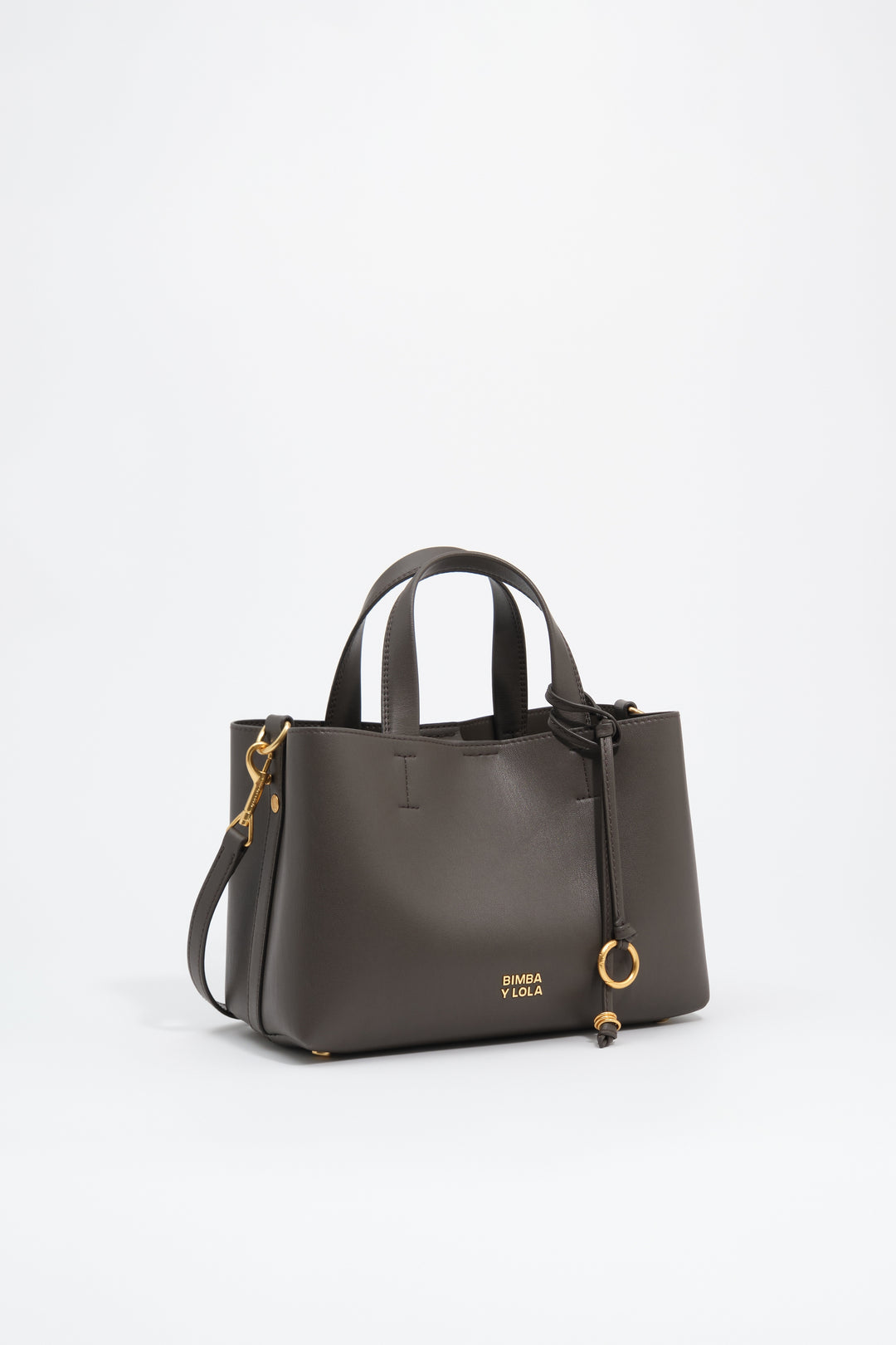 Medium elephant leather Chihuahua tote bag