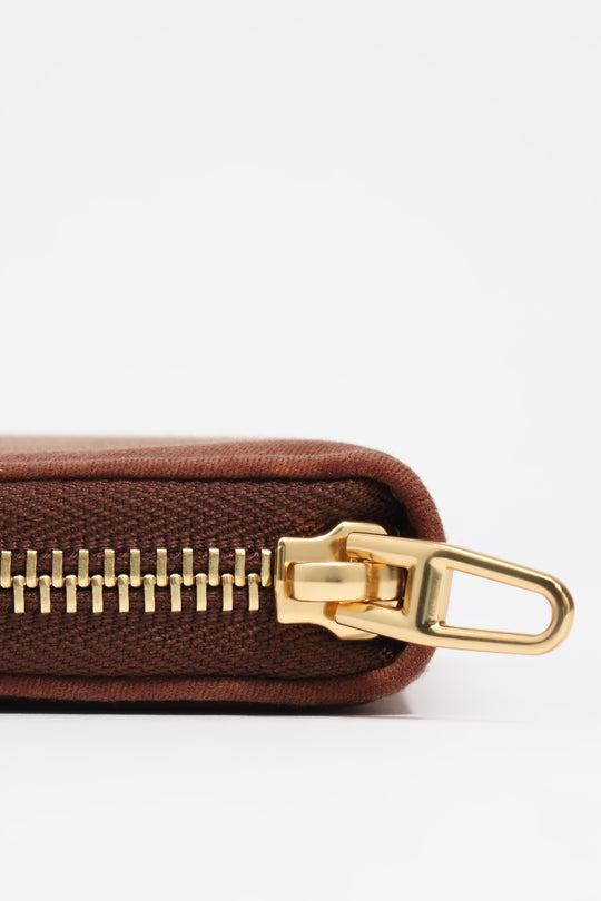 Medium rust coated wallet