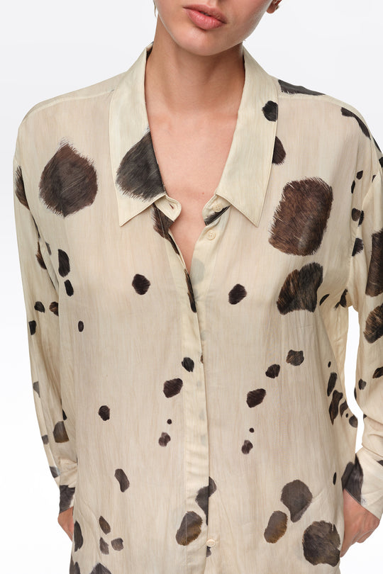 Pony shirt with plunging neckline