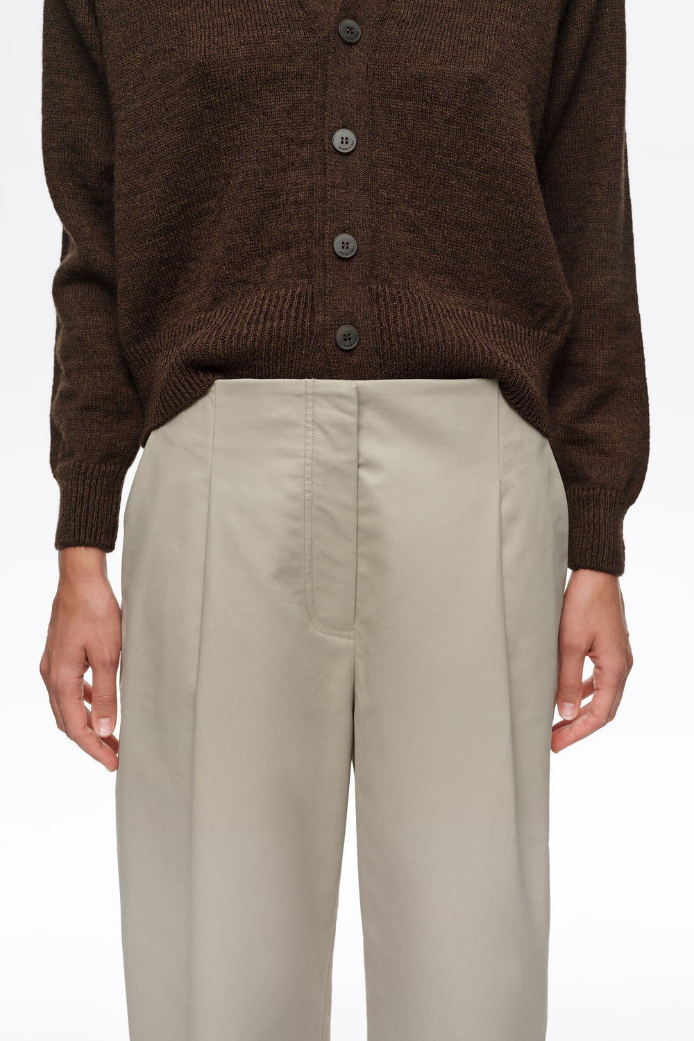 Light stone straight-leg pleated trousers