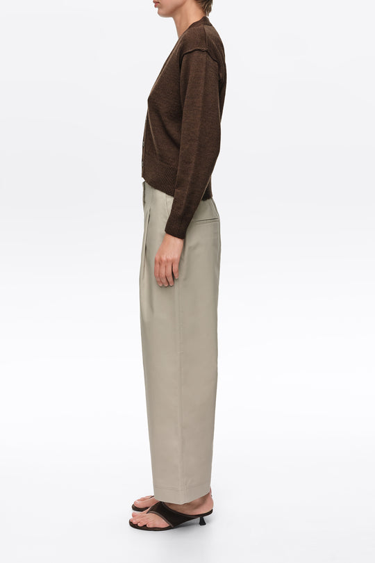 Light stone straight-leg pleated trousers