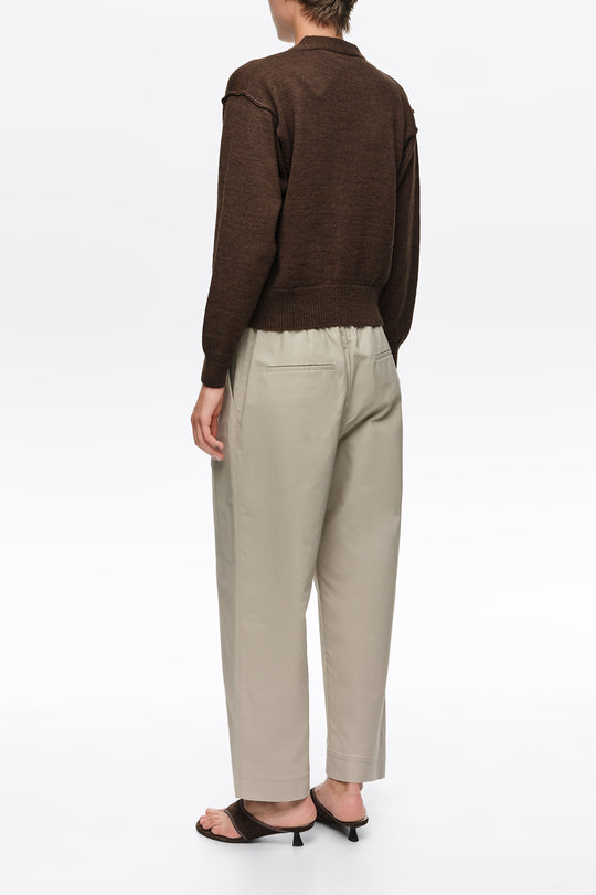 Light stone straight-leg pleated trousers