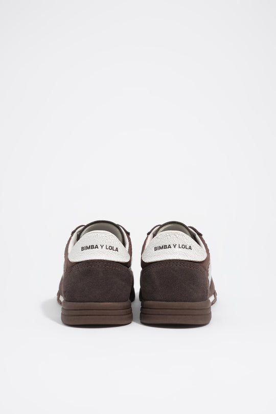 Chocolate 13 16 indoor sneaker
