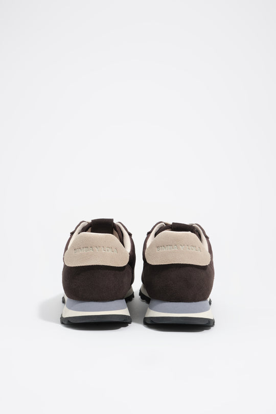 Dark brown 13 18 retro sneaker