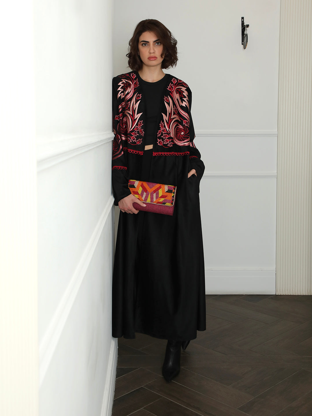 Leafy Swirl Black Abaya - 29523 - MYHOLDAL LEBANON
