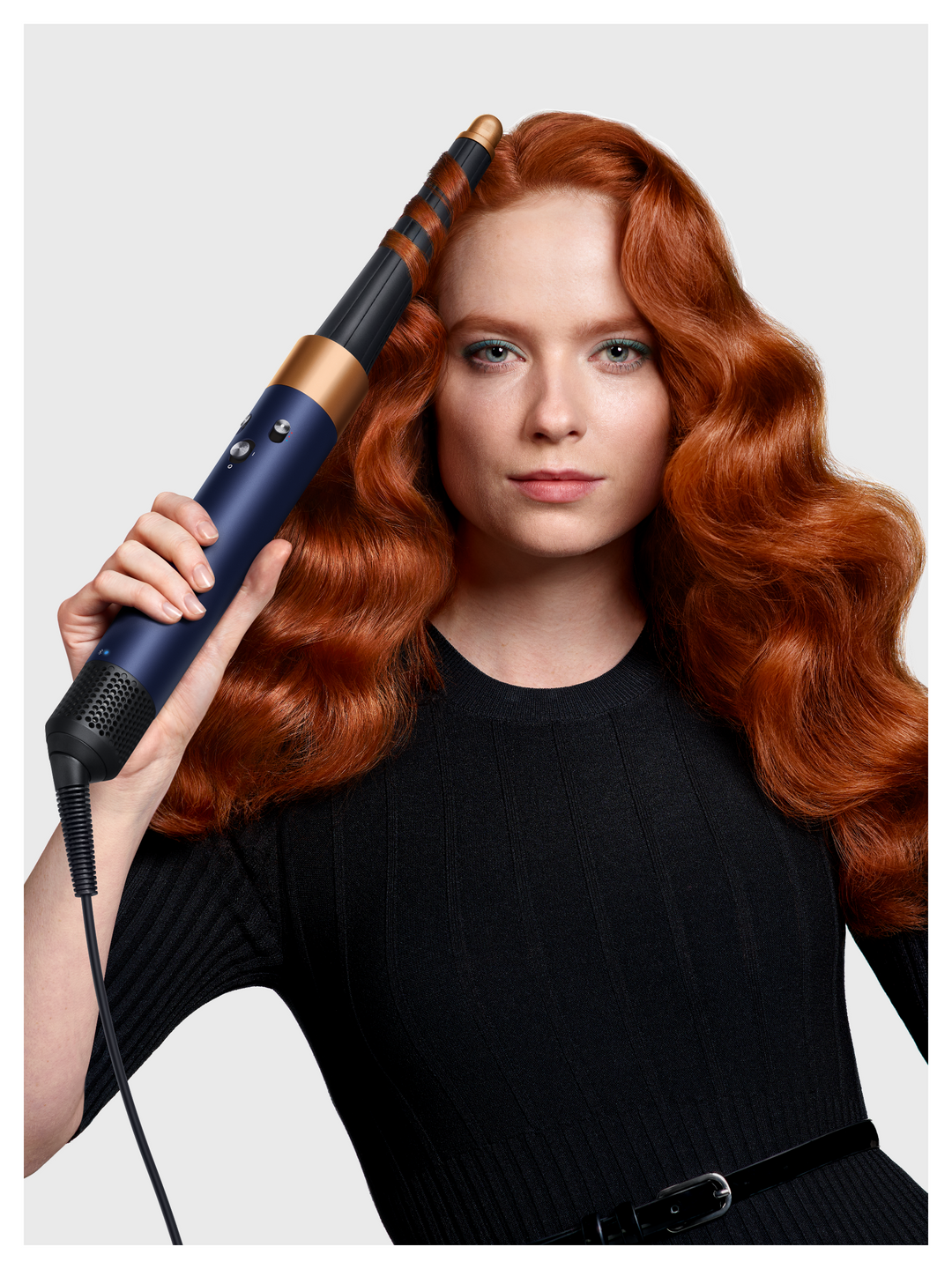 Dyson Airwrap i.d.™ multi-styler and dryer Curly+Coily in Vinca blue and topaz