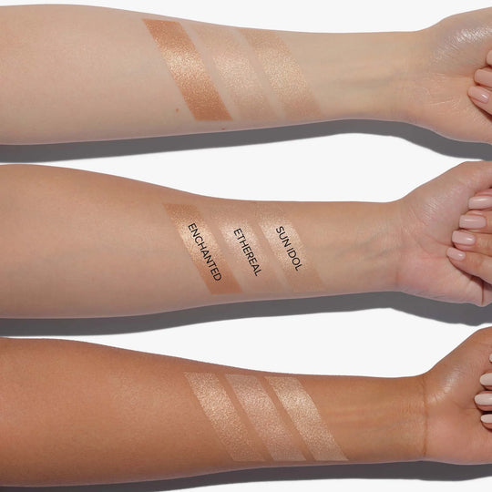 Glow Seeker Highlighter - Sun Idol - MYHOLDAL LEBANON