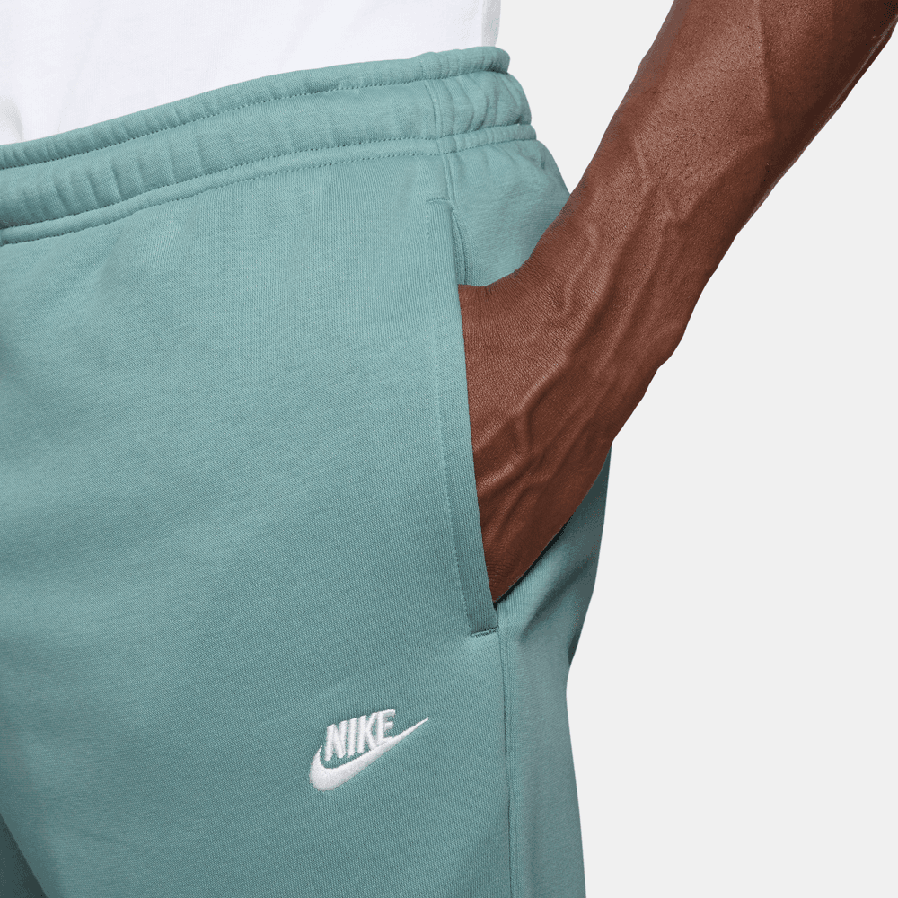 Nike  Club Joggers