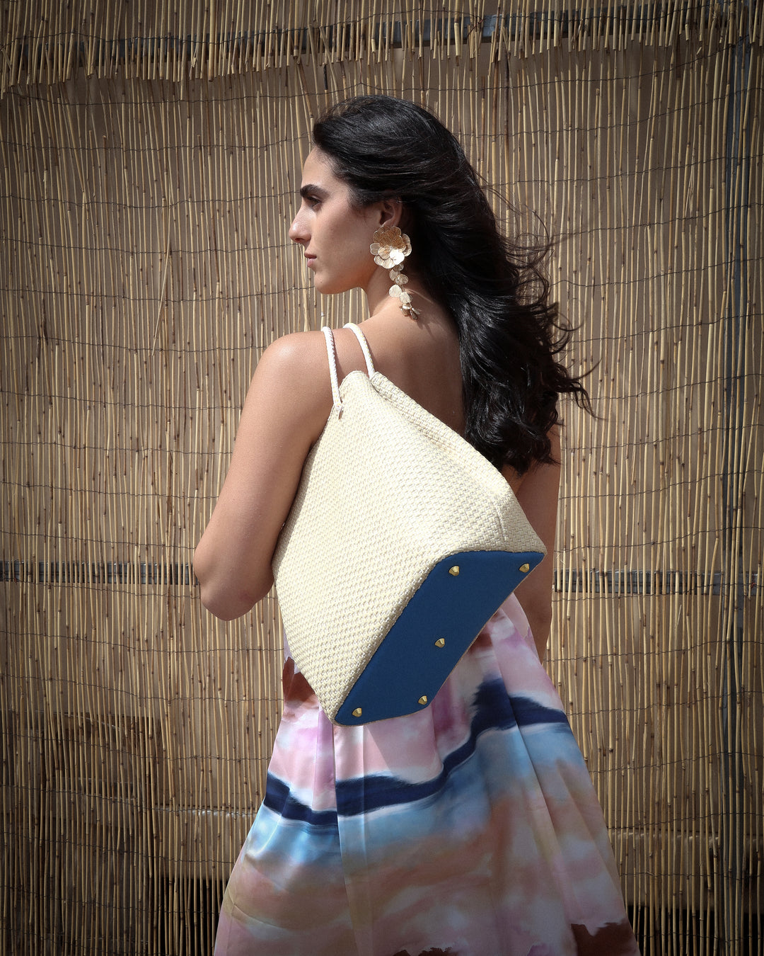 LA BOUCLE – Round Tote