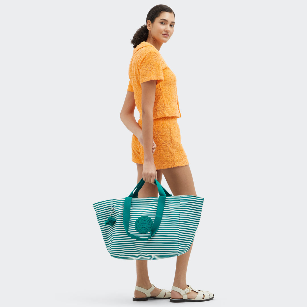 NAOMI -I8863