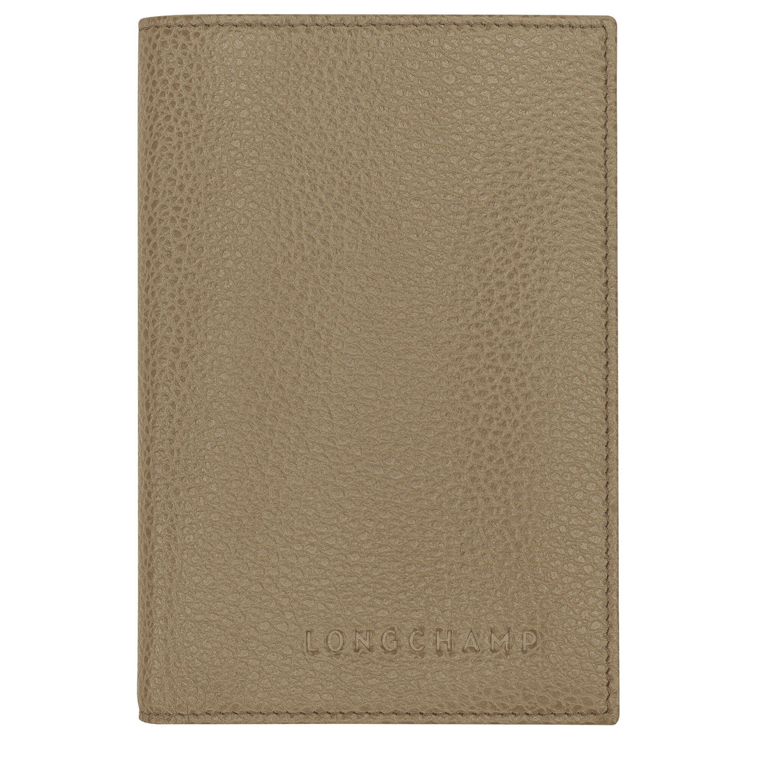Le Foulonné  Passport cover-L3416021