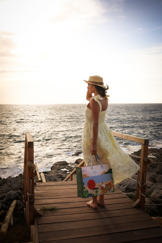 NOWHERE – The Beach Bag ( with the pouch)