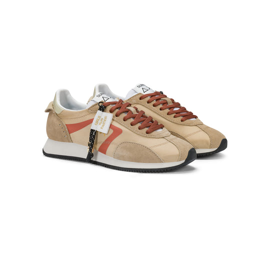 Beige Easy Runner suede and nylon sneaker