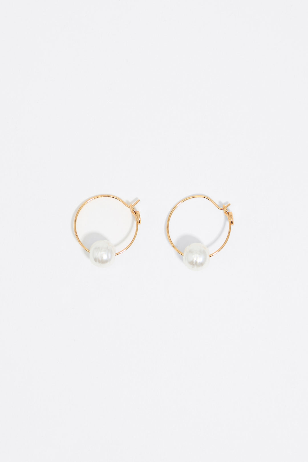 Small gold hoop pearl earrings