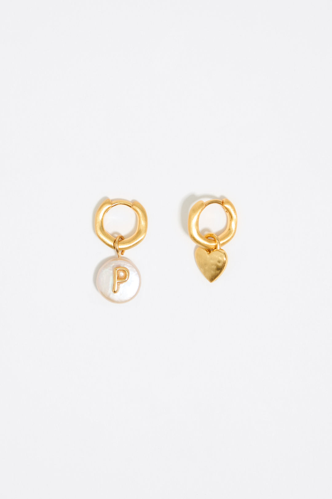 Letter P pearl and heart hoop earrings