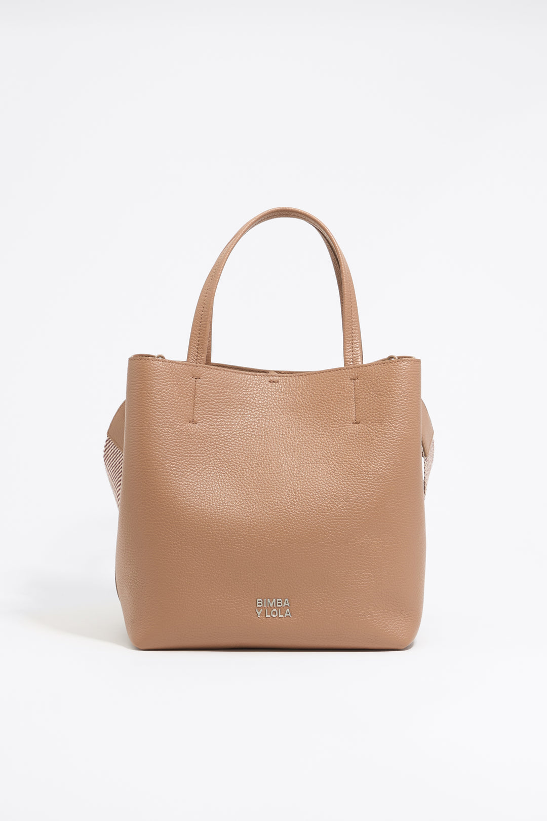 Large light brown leather Chihuahua bag