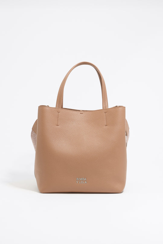 Large light brown leather Chihuahua bag