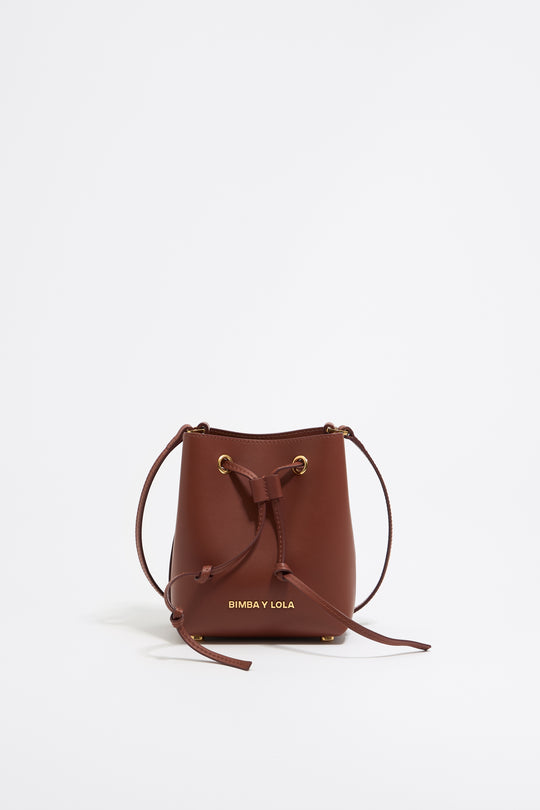 Mini walnut leather Chihuahua bucket bag