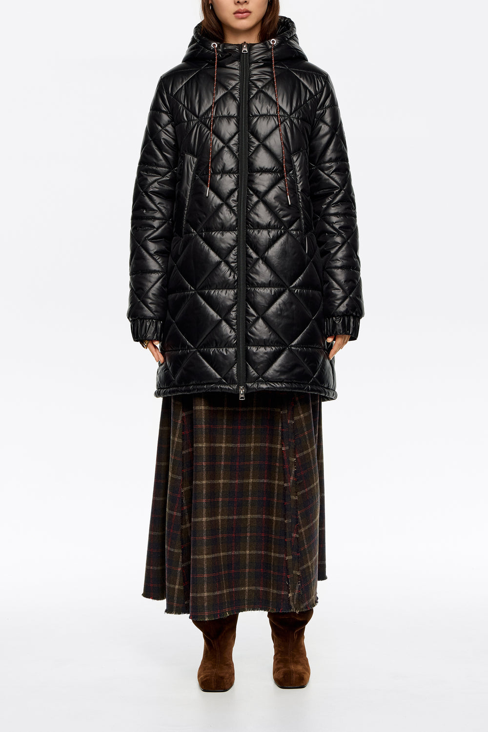 Black straight cut hooded puffer