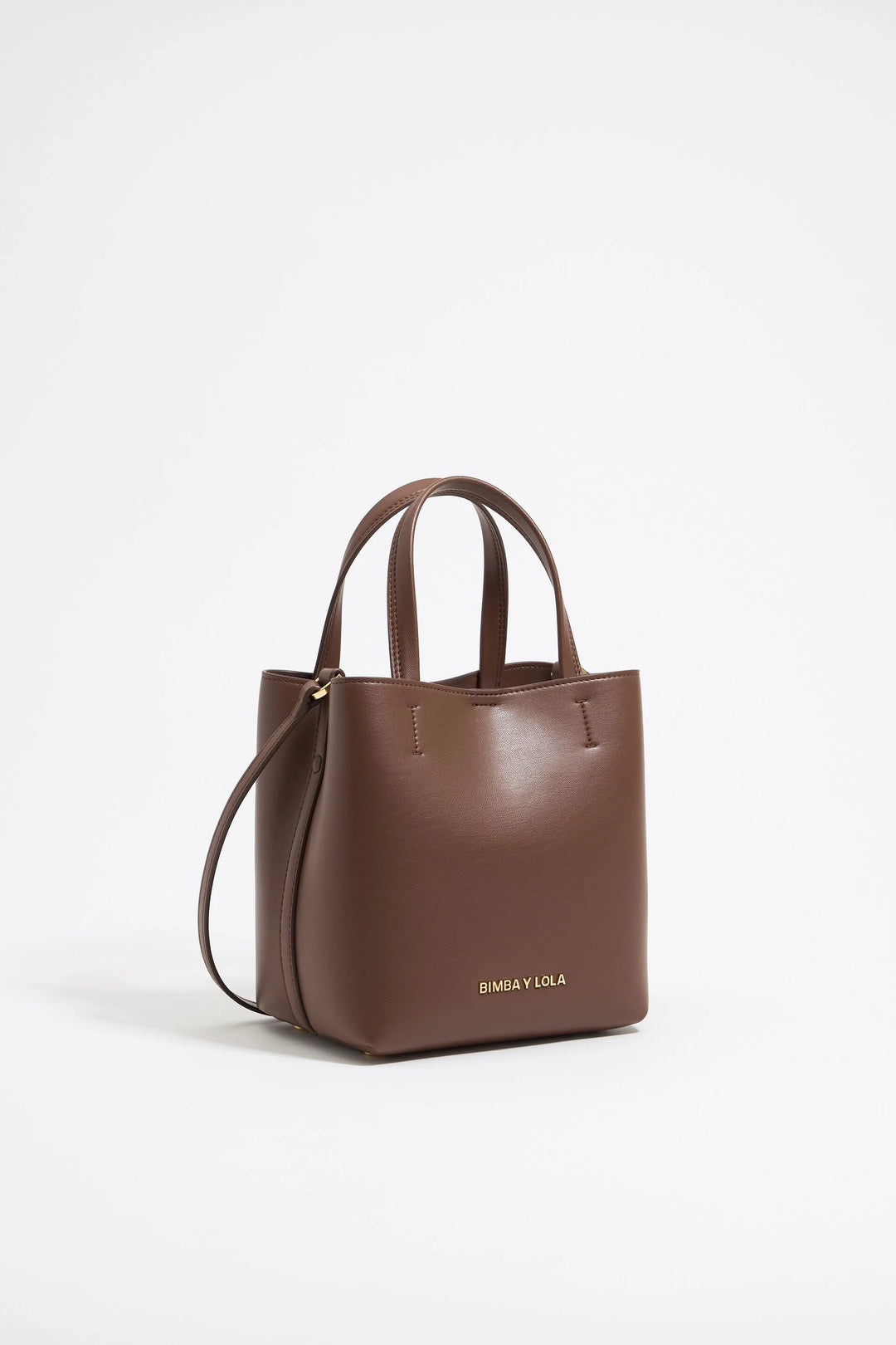 Small mocha leather Chihuahua bag
