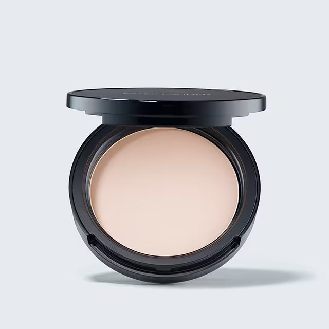 Double Wear
Stay-in-Place Matte Setting Powder Veil