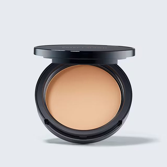 Double Wear
Stay-in-Place Matte Setting Powder Veil