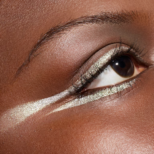 Prismatica Liquid Eye Liner  / Metamorphosis Collection