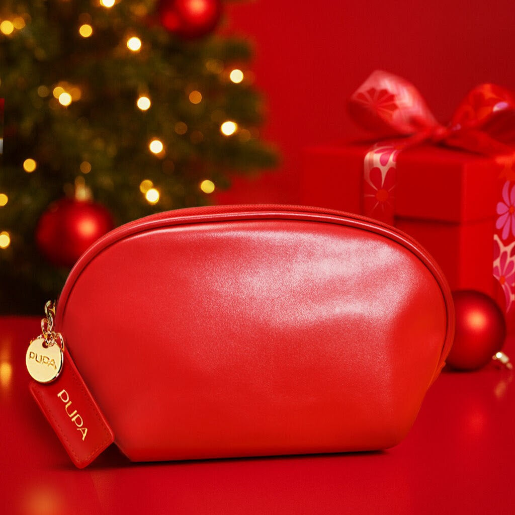 Red Courtly Clutch Bag